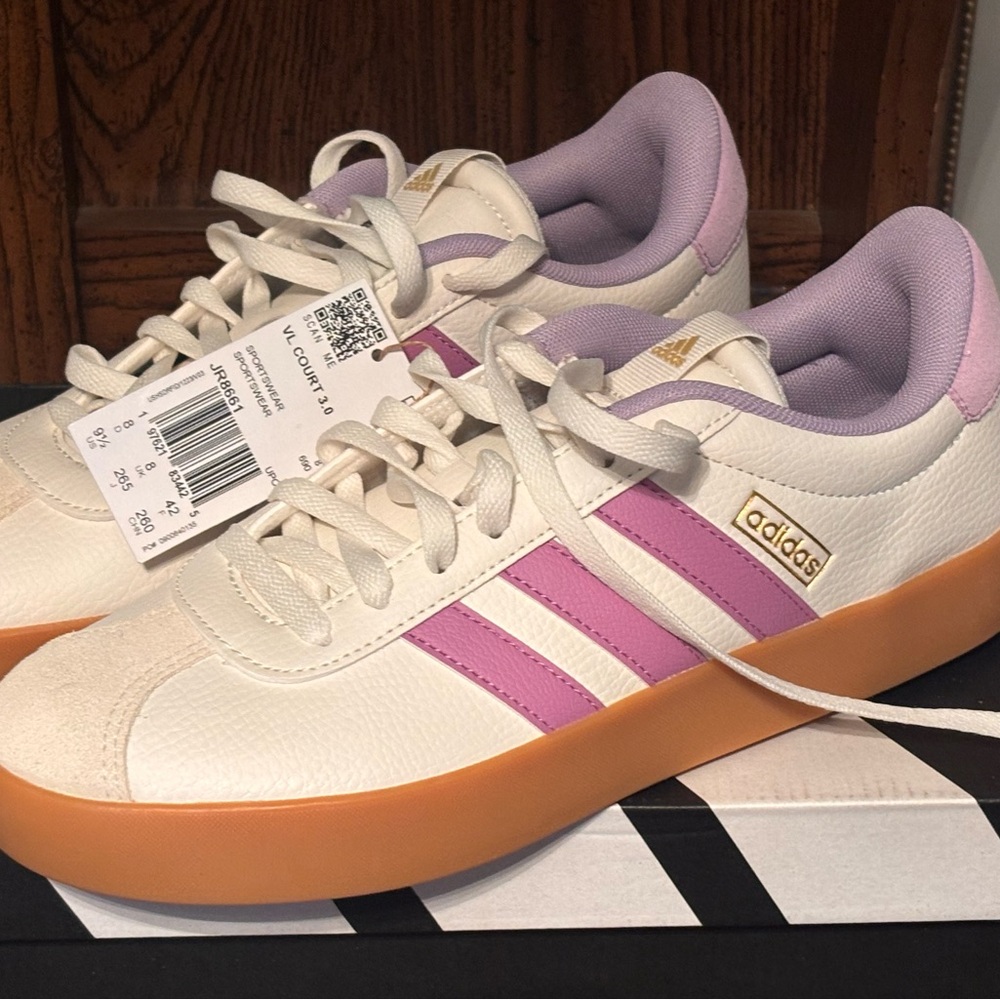 Adidas Cream Sneakers with Purple Stripes - Picture 3 of 9